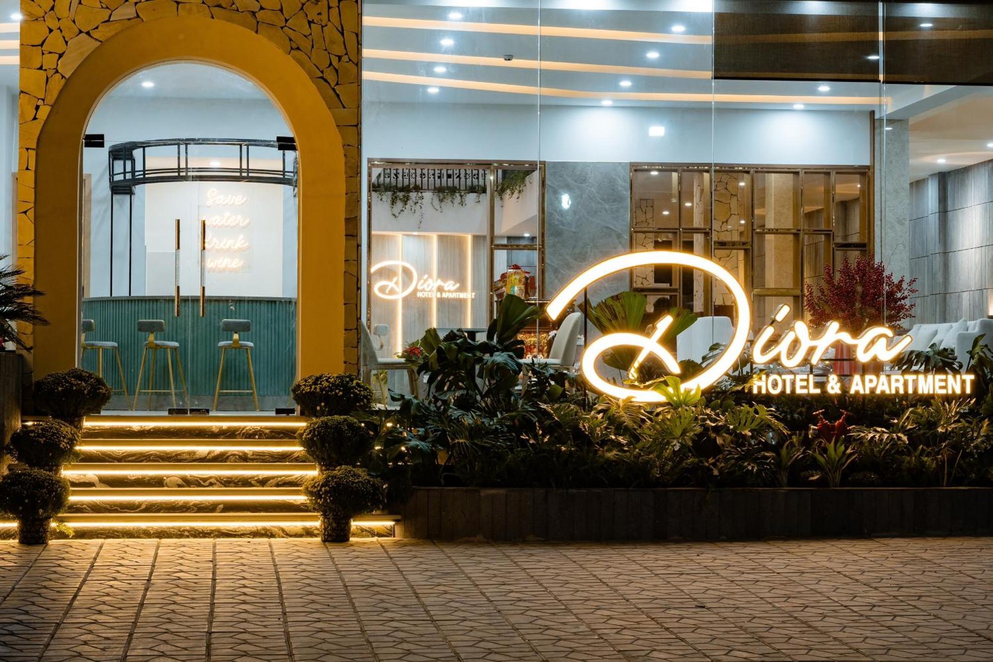Diora Hotel Pleiku By Hos Eksteriør bilde